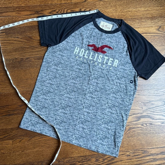 NWOT Hollister graphic logo raglan tee - Picture 4 of 8